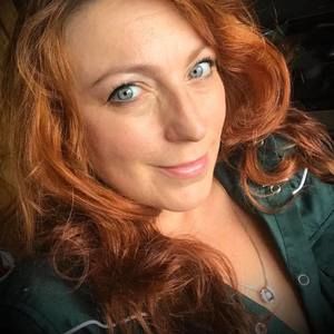 Meet your Posher, Monique